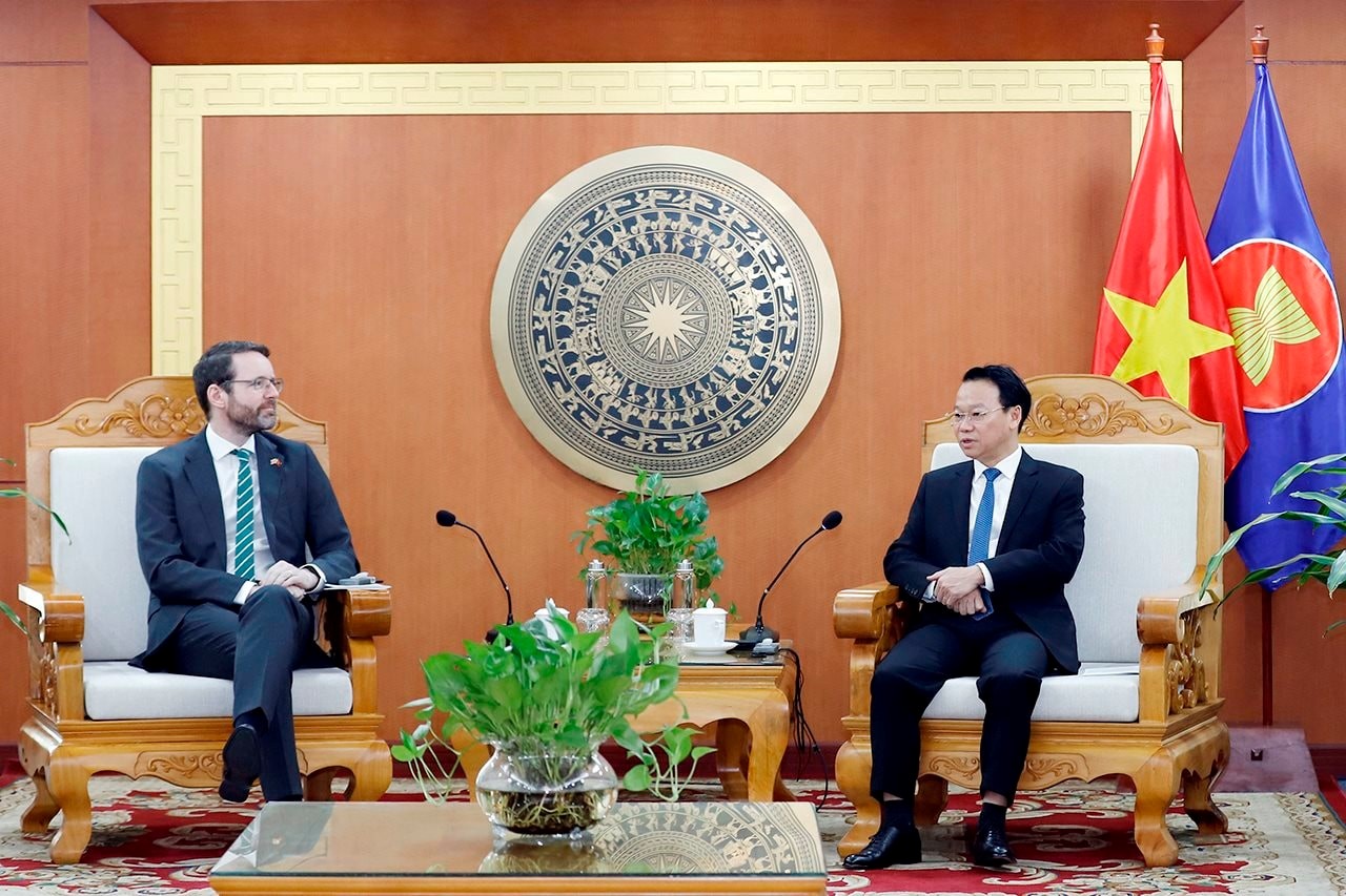 Viet Nam - UK: Further strengthening effective cooperation in the field of environmental resources